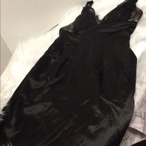 single dress petite 100% silk 100% Nylon